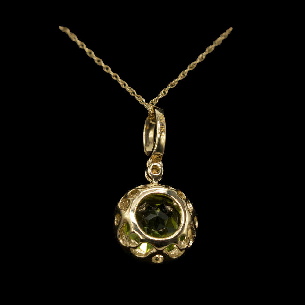 2.00 Carat Peridot Pendant Necklace with Diamond Halo in Yellow Gold