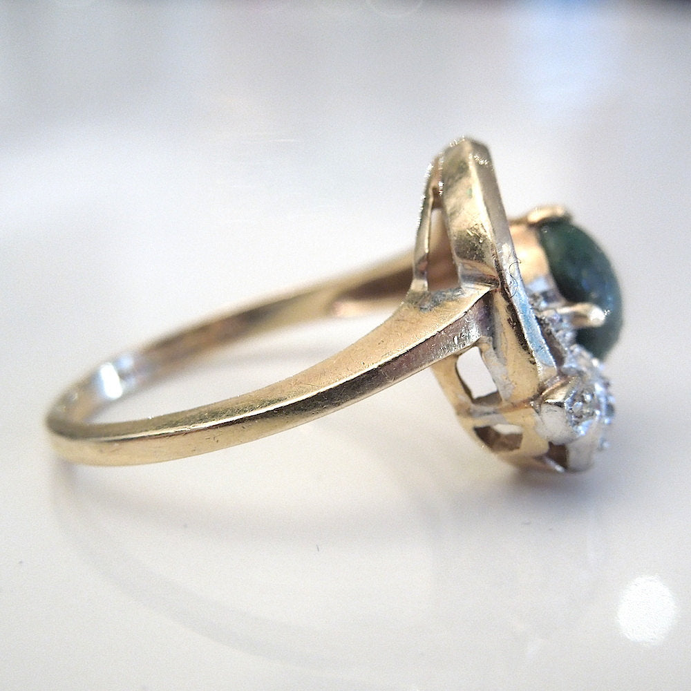 Yellow Gold Jade and Diamond Ring - Florentine Finish