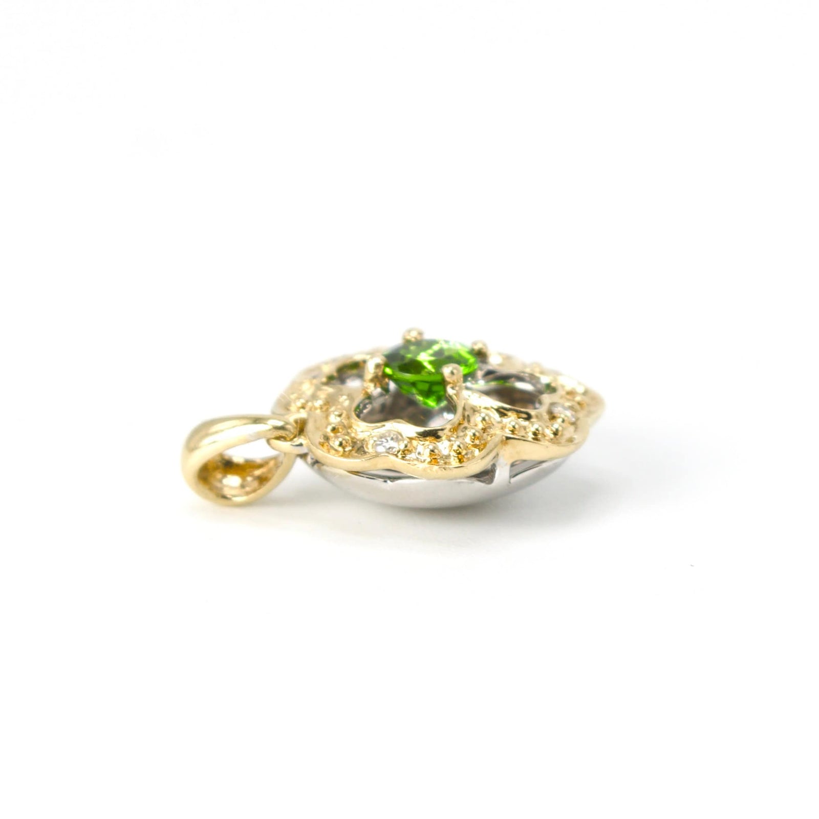 Small Vintage Four Leaf Clover Pendant in White and Yellow Gold with Green Tourmaline and Diamonds
