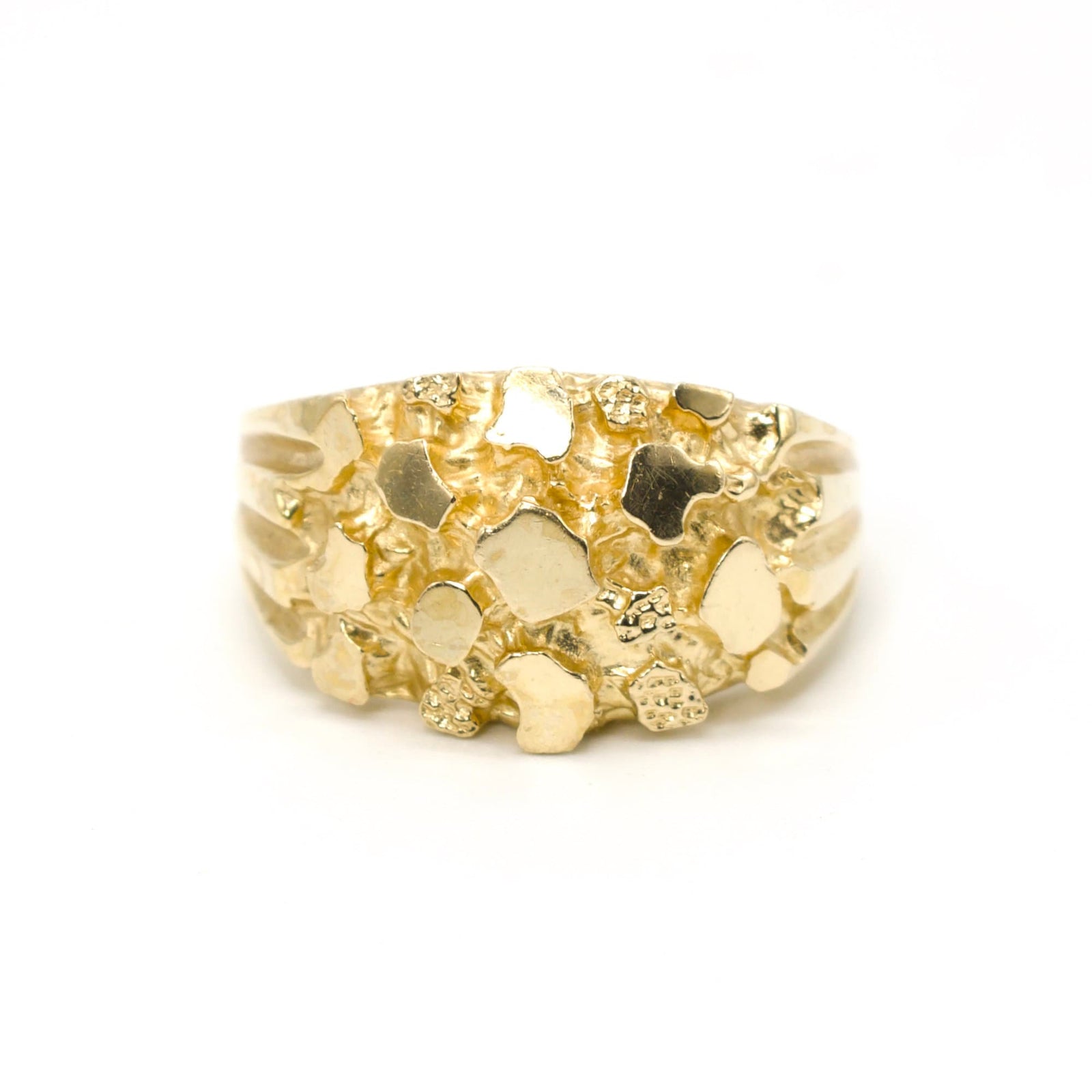 Vintage 10K Yellow Gold Wide Gents Nugget Style Ring