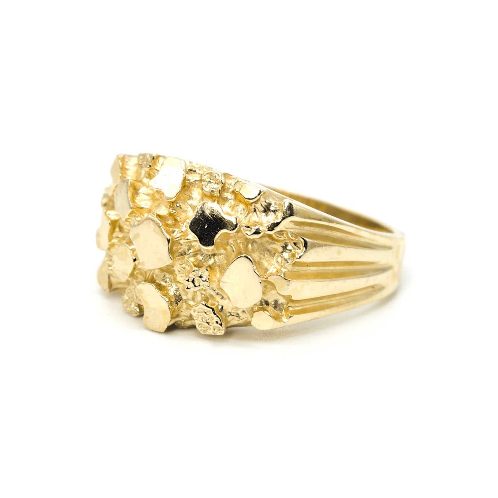 Vintage 10K Yellow Gold Wide Gents Nugget Style Ring