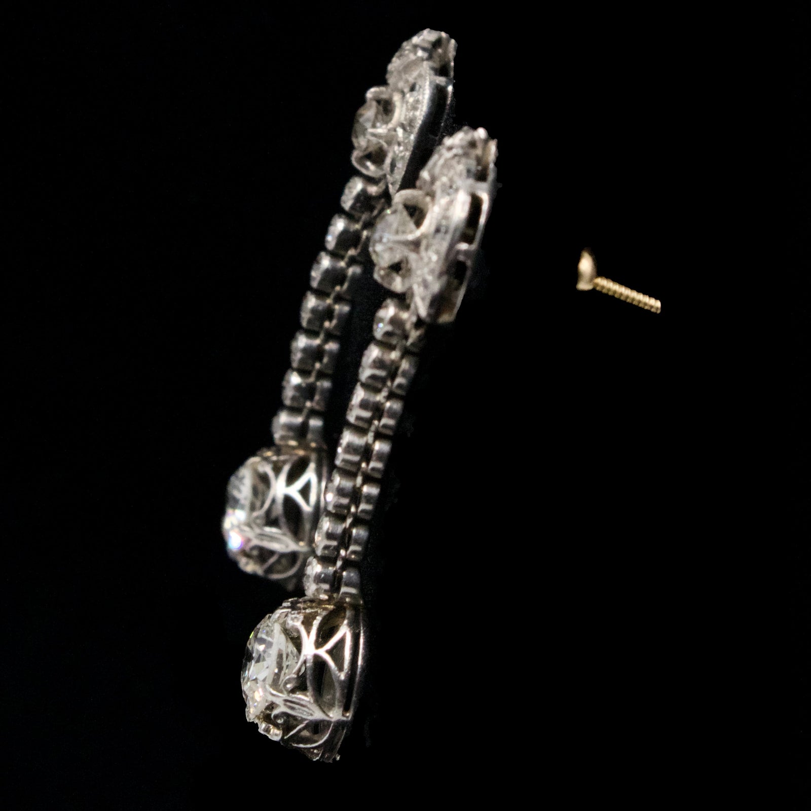 Edwardian Platinum and 18K Yellow Gold Diamond Drop Earrings