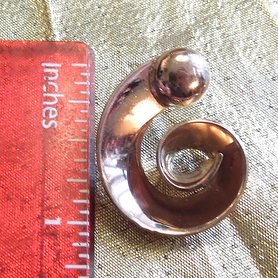 Retro Gold Fill Swirl Earrings
