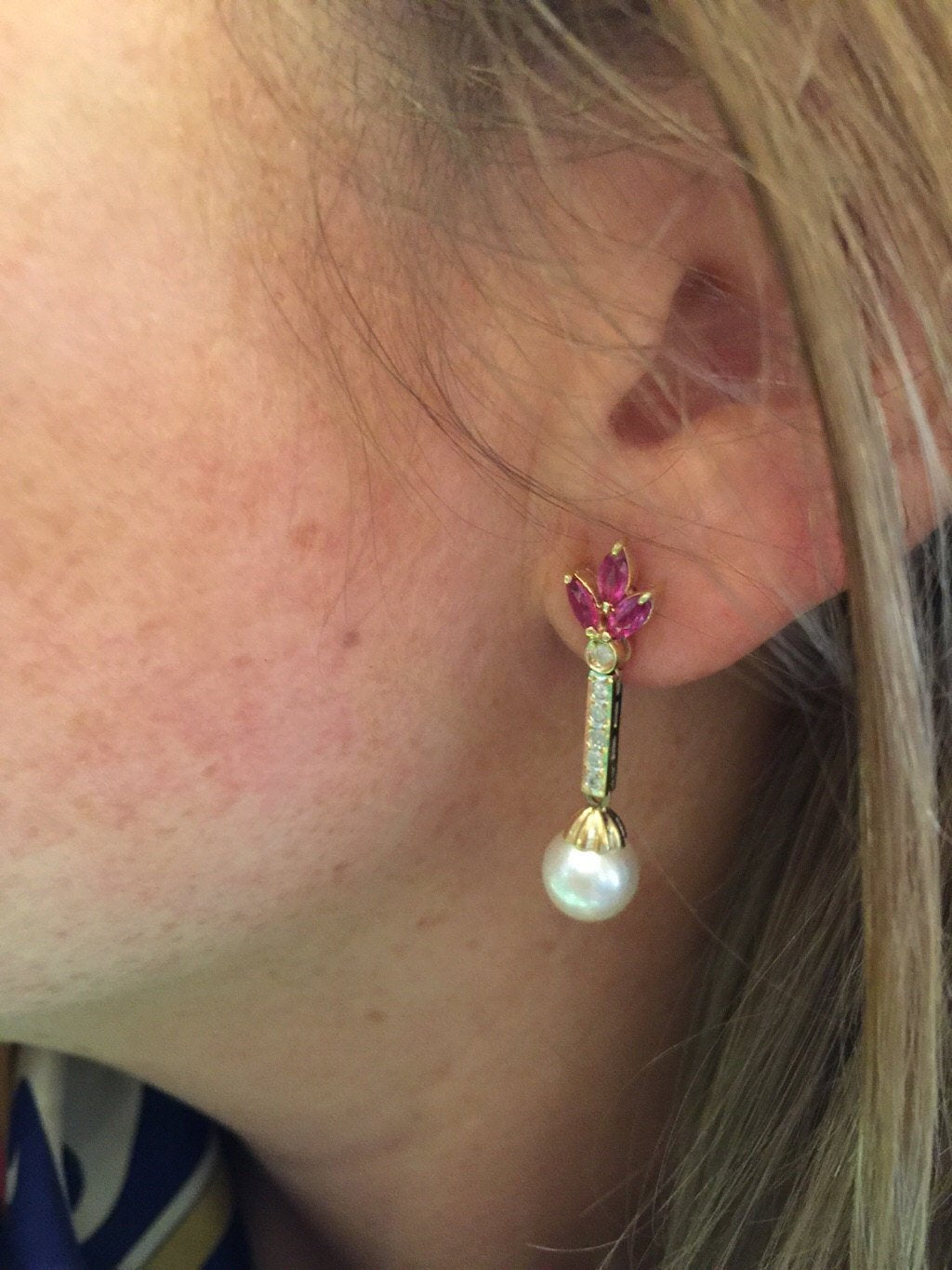 Pearl Earrings in 14K Yellow Gold with Diamond and Ruby