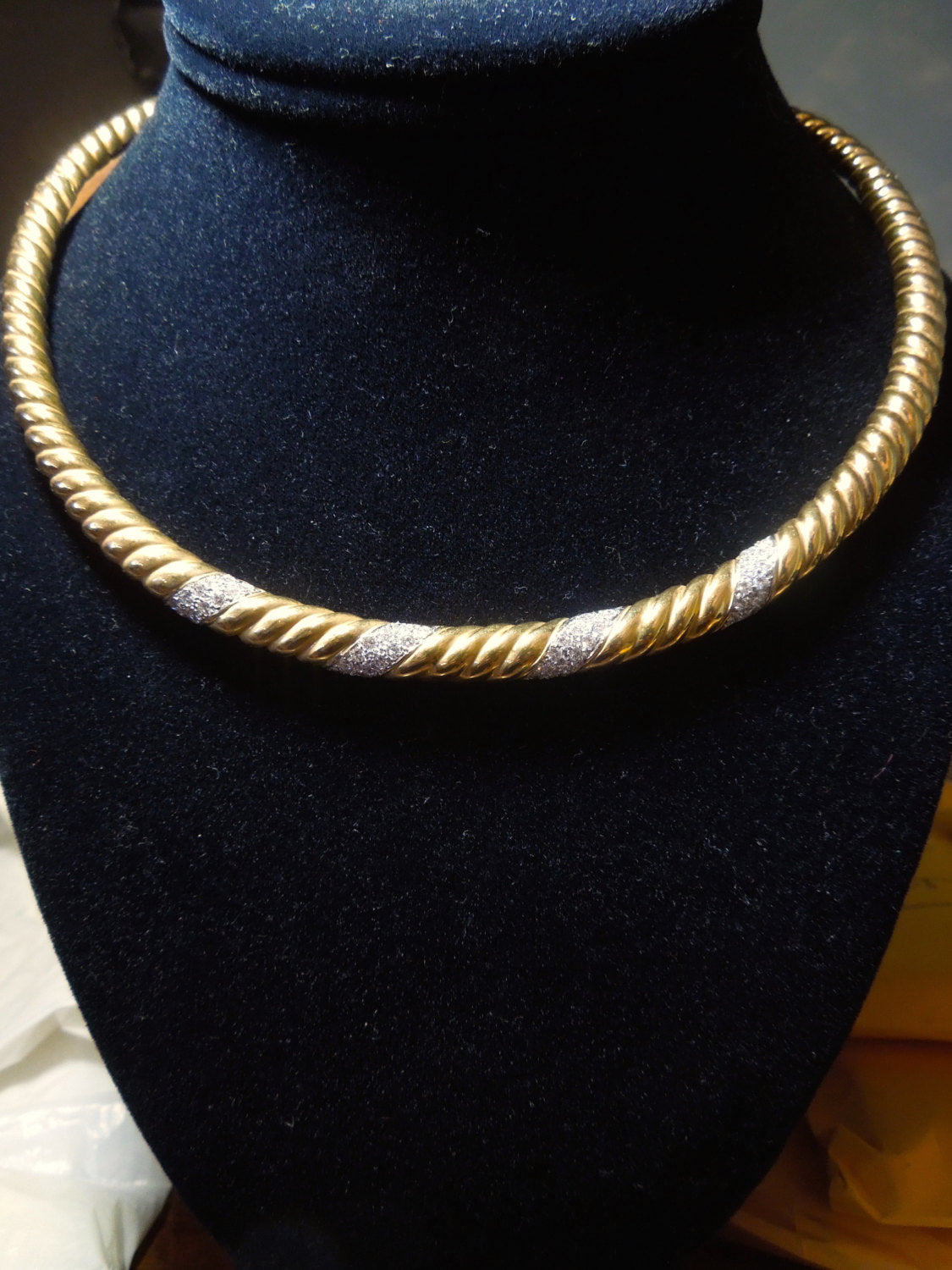 Rigid 18K Yellow Gold and Diamond Rope Collar Necklace