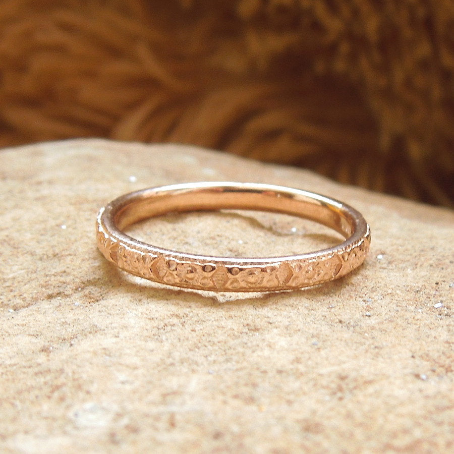 Art Deco Engraved Wedding Band in Yellow or Rose Gold