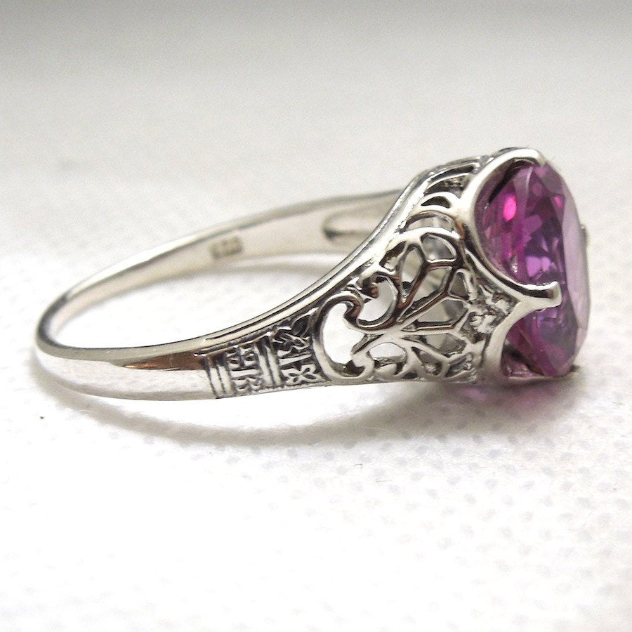 2 Carat Alexandrite Set in Art Deco Style Filigree Sterling Silver Ring