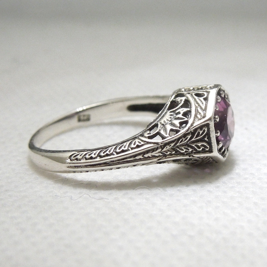 1 carat Alexandrite in Sterling Silver Filigree Mounting