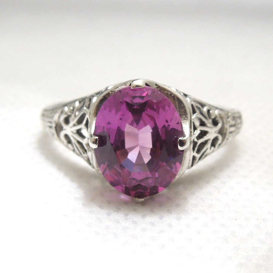 2 Carat Alexandrite Set in Art Deco Style Filigree Sterling Silver Ring