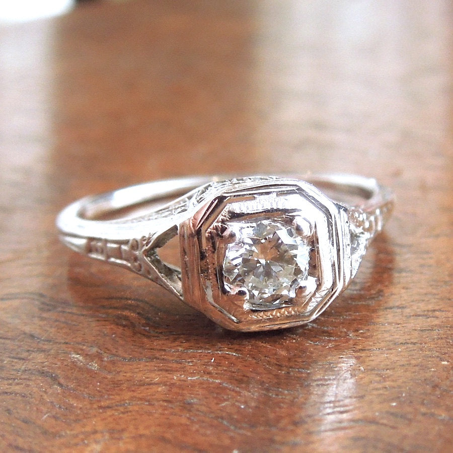 18K Art Deco Quarter Carat Diamond Engagement Ring