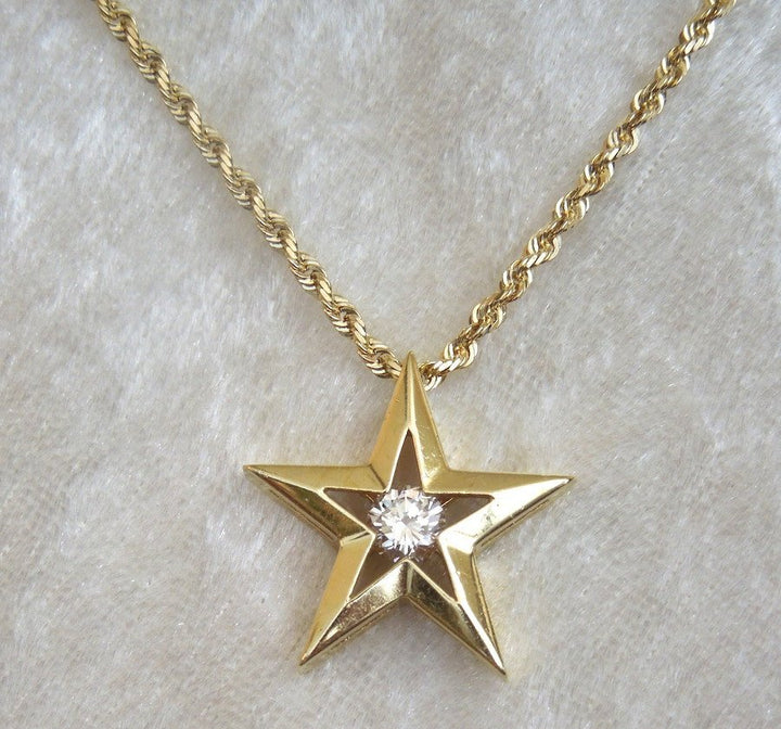 18K Yellow Gold Diamond Star Necklace